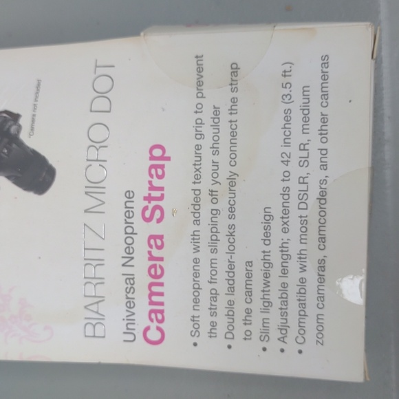 The Macbeth Collection universal neoprene camera strap - Picture 5 of 6